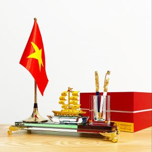 KỆ ĐỰNG BÚT DOANH NHÂN THUẬN BUỒM XUÔI GIÓ-TB01CD