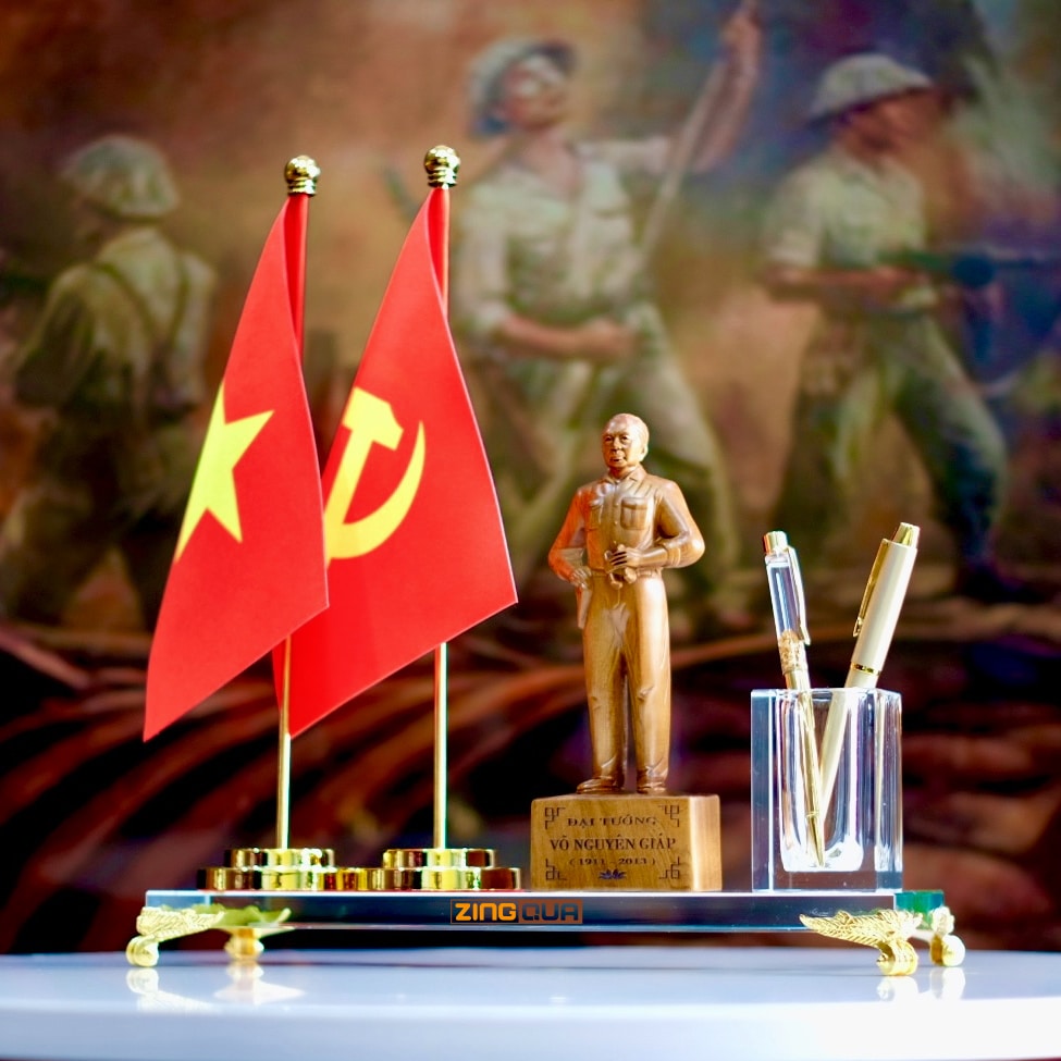 Bộ quà tặng để bàn làm việc dành cho lãnh đạo