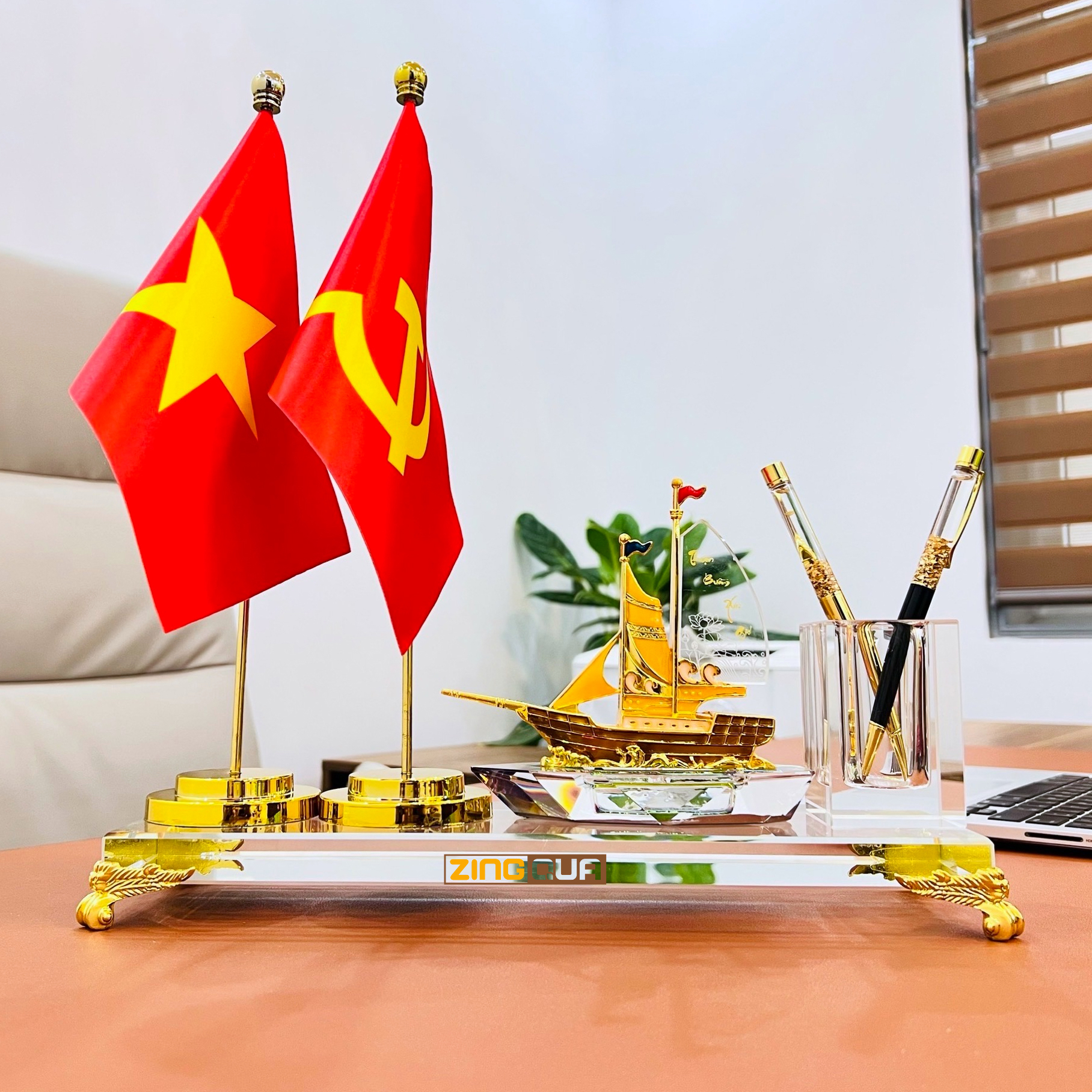 Bộ đựng bút Doanh nhân Thuận buồm xuôi gió